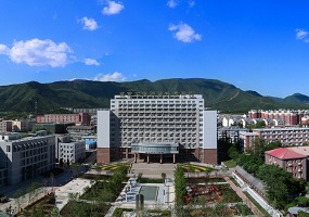 这里是圆梦的地方，来北京工业职业技术学院拥抱梦想！