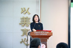 中国传媒大学附属中学（北京中学传媒分校）校长张丽娜：向美而行