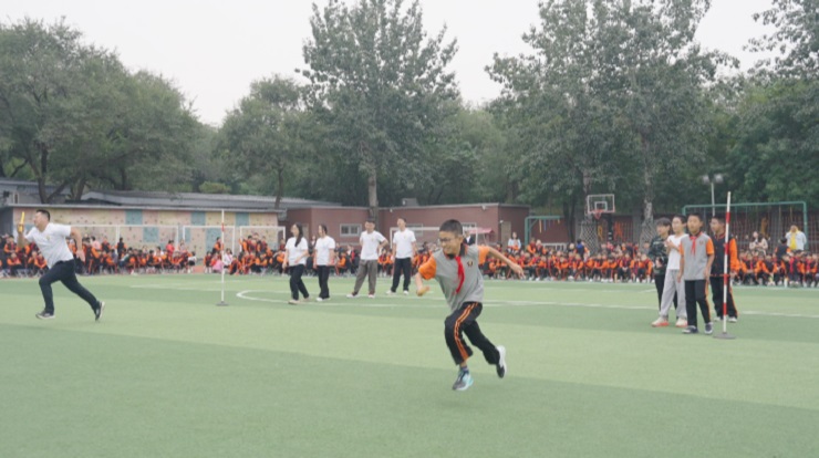 北京石油学院附属第二实验小学亲子运动会火热开幕