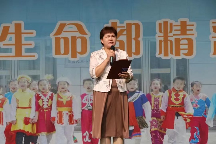 窦店中心校党支部书记校长李莉萍：植军人品质于心 赴和美成长之约