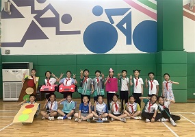 文明绿色出行，少年先锋先行——垂杨柳中心小学劲松分校学生用行动传递文明力量