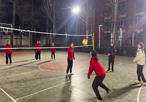 校队砺技 社团培趣——北师大实验中学高中住宿部体育俱乐部建设