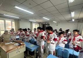 人大附中朝阳学校朝阳港校区温情举行健康主题系列活动