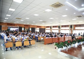 两院院士进校园：京源学校启动 “绿色数字” 特色科学教育