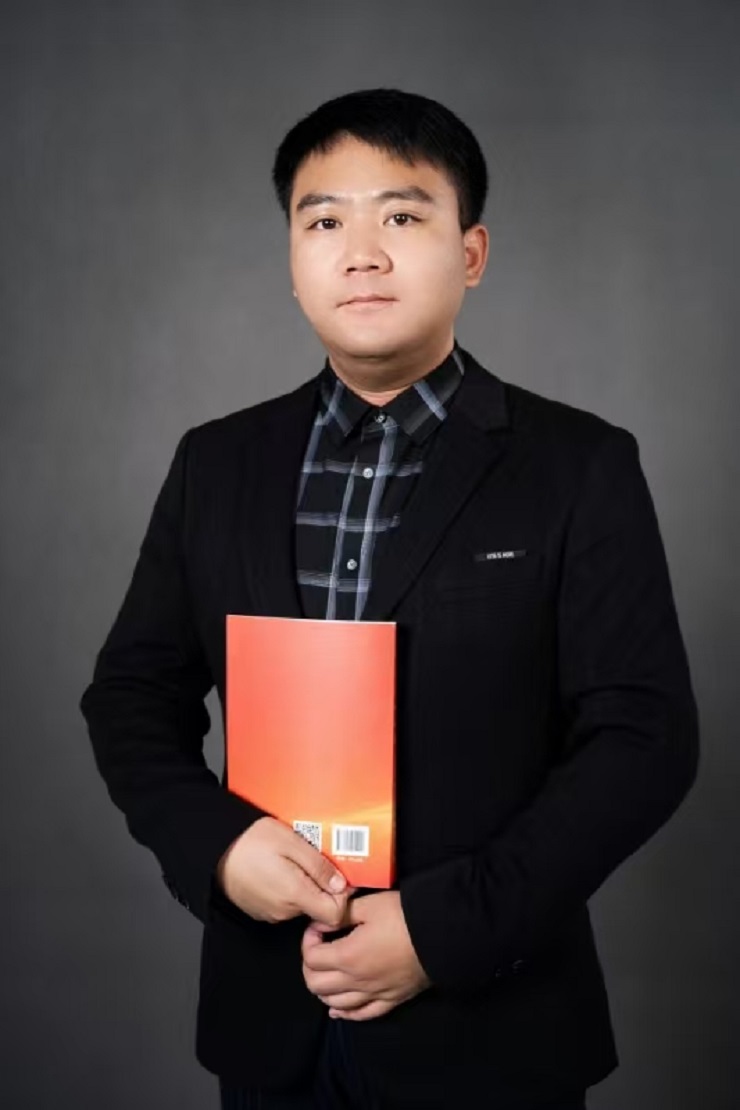 1759136165826995.jpg 刘坤鹏.jpg