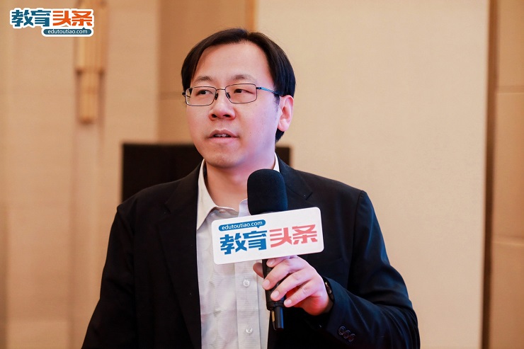 1772434102944426.jpg 49257f42301652f0145ae69d2a3c0923.jpg